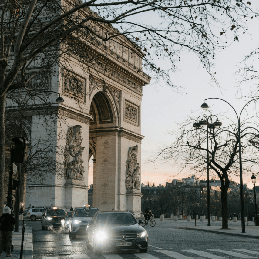 THE IDEAL ADDRESS WHERE BUSINESS MEETS PARISIAN ART OF LIVING